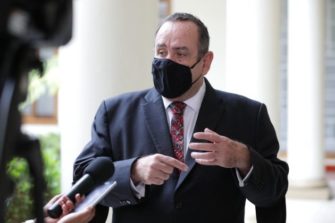 Gobierno adelanta que no habrá cierre total la próxima semana