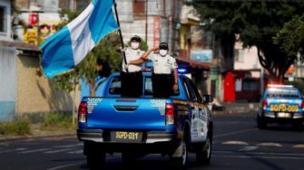 Cuáles serán los requisitos para cambiar de color en el nuevo sistema de alerta