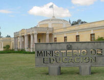 ÚLTIMA HORA | Mineduc suspende clases a nivel nacional este lunes 19 de enero