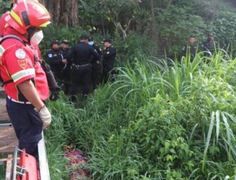 Localizan tres cadáveres envueltos en sábanas en Villa Nueva