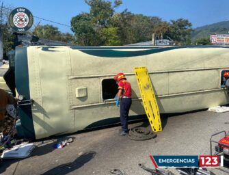 Autobús de Transportes Estrellita sufre accidente dejando al menos 30 heridos y dos fallecidos