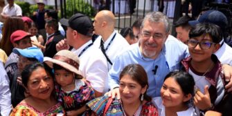 El presidente Bernardo Arévalo se reúne con CODEDCA