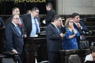 Congreso continúa estancado