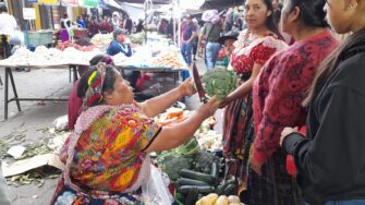 Buscan reducir precios de la Canasta Básica