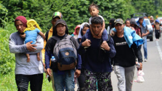 Más de 304 millones de personas viven fuera de su país, según la OIM