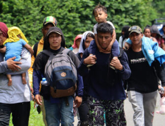 Más de 304 millones de personas viven fuera de su país, según la OIM