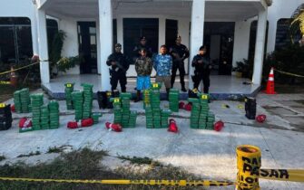 Incautan 375 kilogramos de droga en El Salvador que tenían como destino Guatemala
