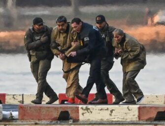 CNN: Nicolás Maduro y Cilia Flores se lesionaron al intentar escapar