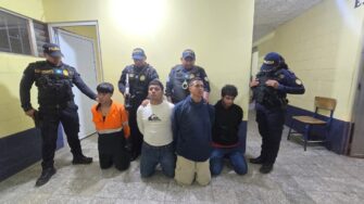 Capturan a cuatro sospechosos tras ataque armado a piloto de mototaxi