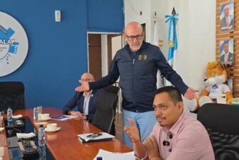 AMBAS POSTURAS | Gerardo Aguirre exige a diputado José Chic retirarse de reunión del Conader