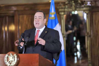 Inicia persecución de plazas fantasma