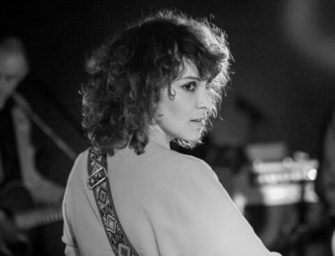 Gaby Moreno estrena canción «Yo me quedo en casa» en Facebook Live