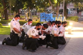 Oran por los contagiados de coronavirus