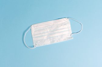 La OMS brinda recomendaciones sobre el uso de mascarillas