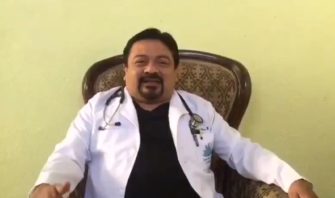 Ligan a proceso a hombre que ofrecía falsas vacunas contra COVID-19 en Guatemala