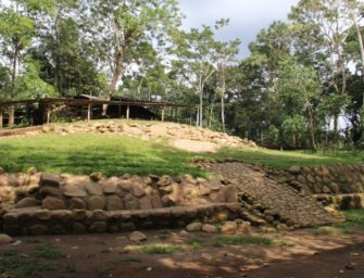 Giammattei pedirá a Unesco que se declare a Tak’alik Ab’aj Patrimonio Cultural