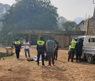 Asesinan a dos policías y un agente de tránsito