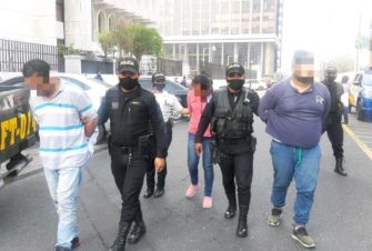 Muere galeno y delincuente en enfrentamiento armado