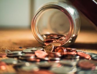 Remesas caerán un 20% este año, según el Banco Mundial