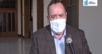 Suben a 46 los casos de COVID-19 en Guatemala y Giammattei pide respetar las normas de contención