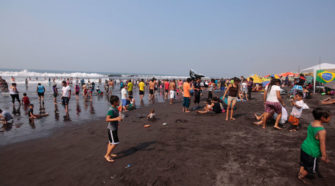 Semana Santa: Sin playa, procesiones y reuniones familiares