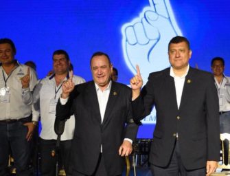 Queda en manos de diputados quitarle inmunidad a vicepresidente Castillo