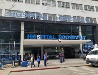 Dos hospitales sobrepasan el cien por ciento en área de intensivo