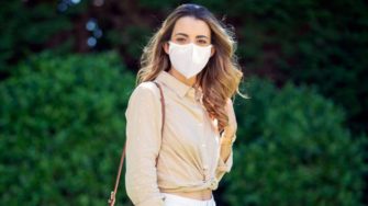 Esta mascarilla inactiva el coronavirus en un 99 por ciento