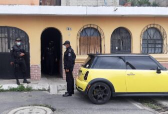 Capturan a tres presuntos extorsionistas en Villa Nueva e Izabal