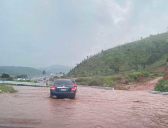 Se registra inundación en Libramiento de Chimaltenango