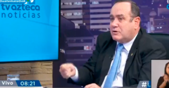 Giammattei habla sobre el aumento de municipios en rojo y camas vacías