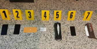 Estafadores intentan sobornar a policías