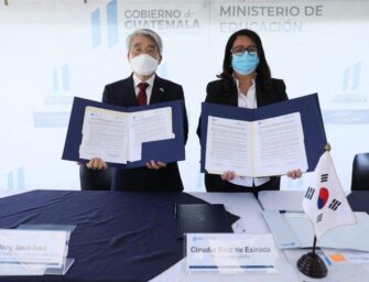 Escuelas públicas implementarán curso de introducción al idioma coreano