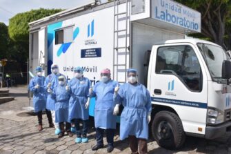Salud lanza unidad móvil que ofrecerá pruebas Covid-19 gratis