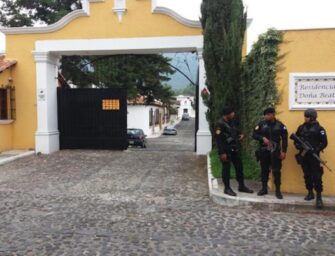 Allanamiento millonario en Antigua Guatemala