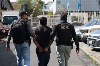 PNC incauta Q64 mil durante allanamientos en ciudad de Guatemala