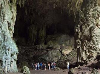 Cueva de las Inscripciones en Peten será parque arqueológico