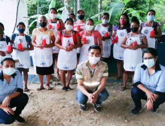 Capacitan a 69 mujeres de Chiquimula para ser emprendedoras