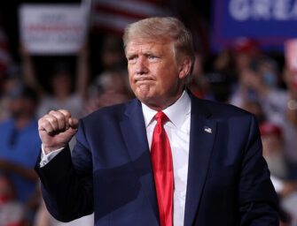 Donald Trump acepta iniciar transición hacia Biden