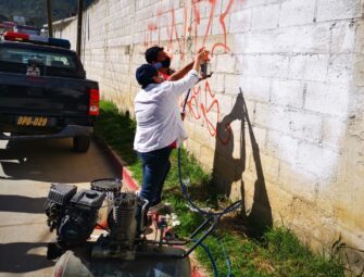 Pintan por la paz en Huehue