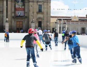 Cancelan pista de hielo en parque de ciudad de Guatemala