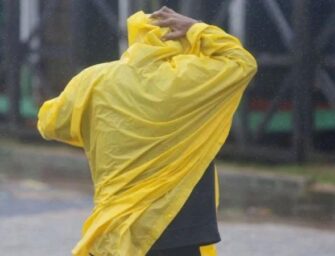 Presidente solicita estar al pendiente por depresión tropical ETA