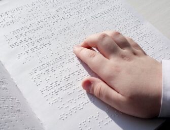 Dona un celular para la educación a distancia de alumnos con discapacidades