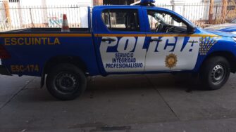 Este autopatrulla usaron dos policías para violar a una mujer