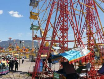 Trabajadores de feria realizan caravana para que los dejen trabajar