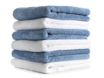 Salud recomienda evitar que mayores de 60 años compartan toallas