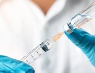 Salud advierte sobre no dejarse engañar sobre vacunación contra el Covid-19