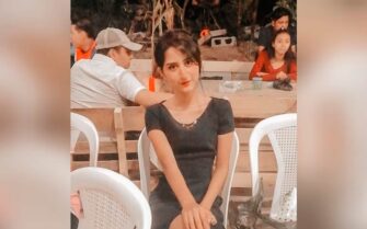 Joven mujer no sobrevive a accidente en moto