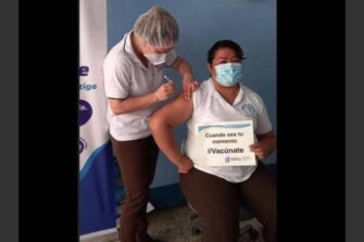 Muere enfermera por Covid-19, quien ya había recibido la primera dosis de la vacuna