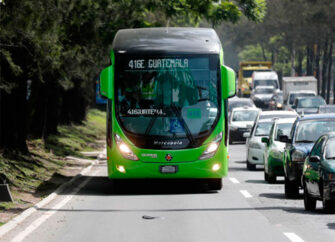Manifestaciones obligan a cerrar estaciones del Transmetro en el Centro Histórico